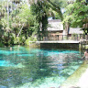 Meet your Posher, Connie